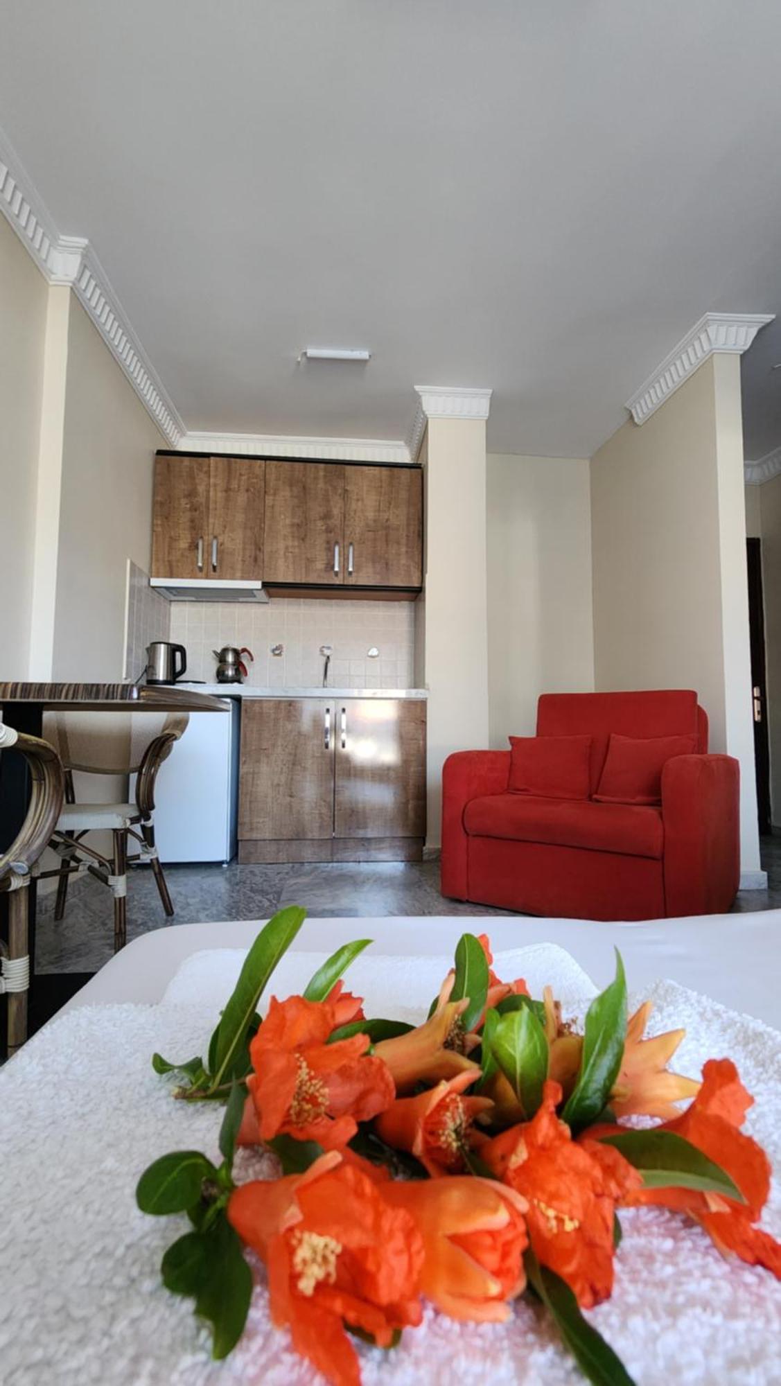 Irem Apart Hotel Marmaris Bagian luar foto