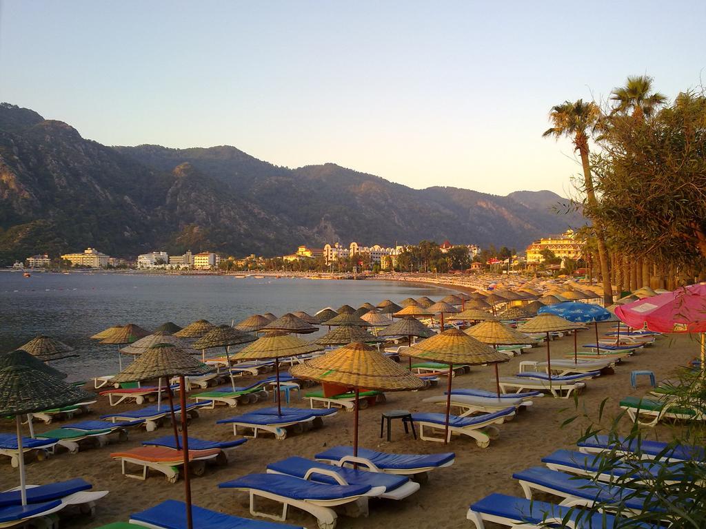 Irem Apart Hotel Marmaris Bagian luar foto