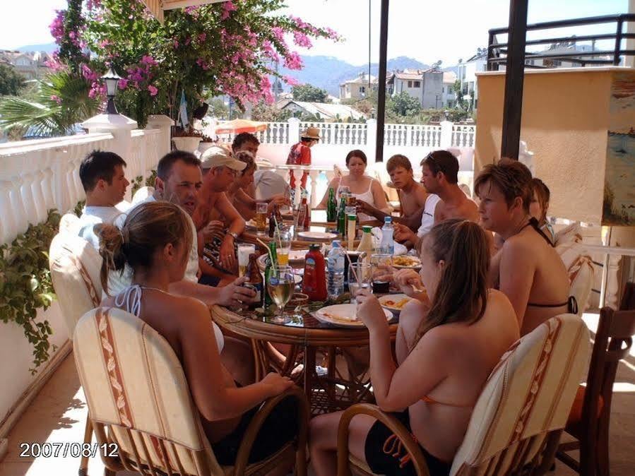 Irem Apart Hotel Marmaris Bagian luar foto